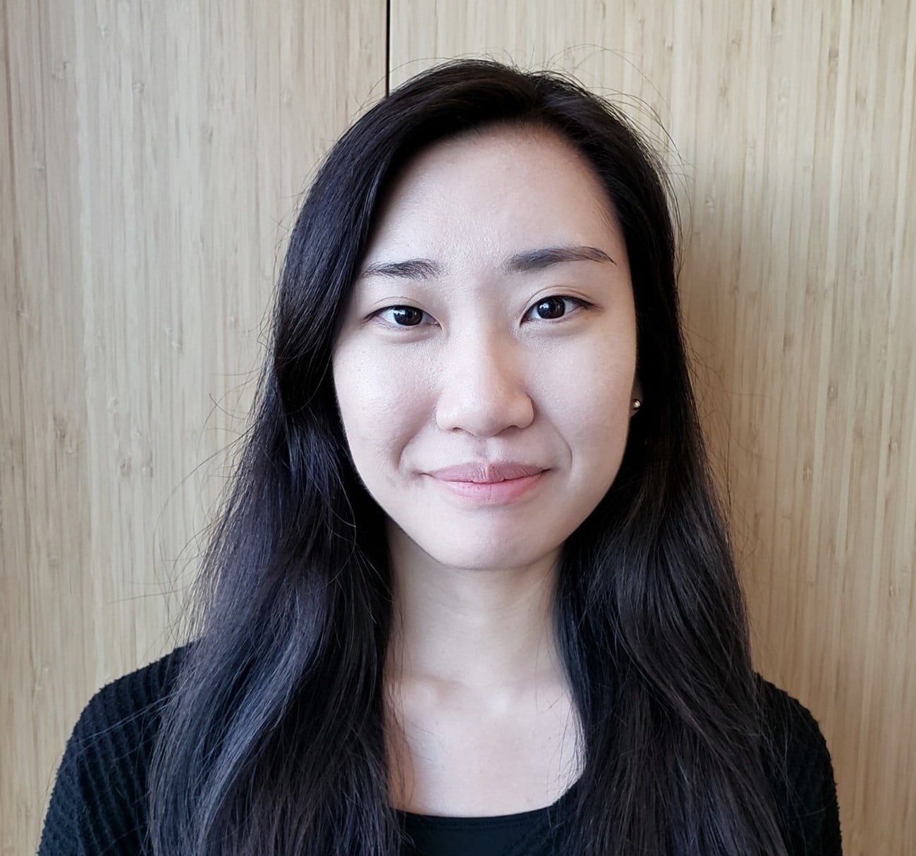 headshot: yeojin jung